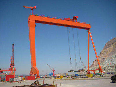 造船門(mén)式起重機(jī)