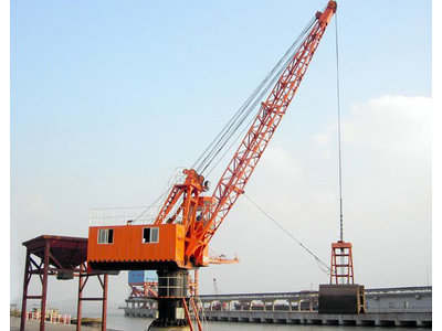 港口碼頭固定式起重機(jī)